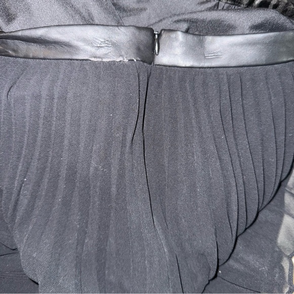 Banana Republic PLEATED CHIFFON MIDI SKIRT women’s size 8 black - Picture 9 of 12